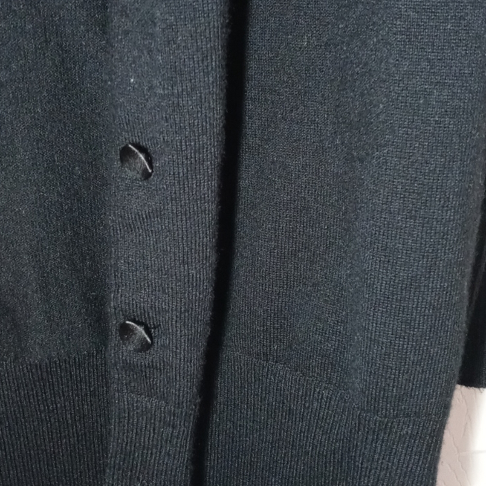 Cardigan - Picture 4 of 4